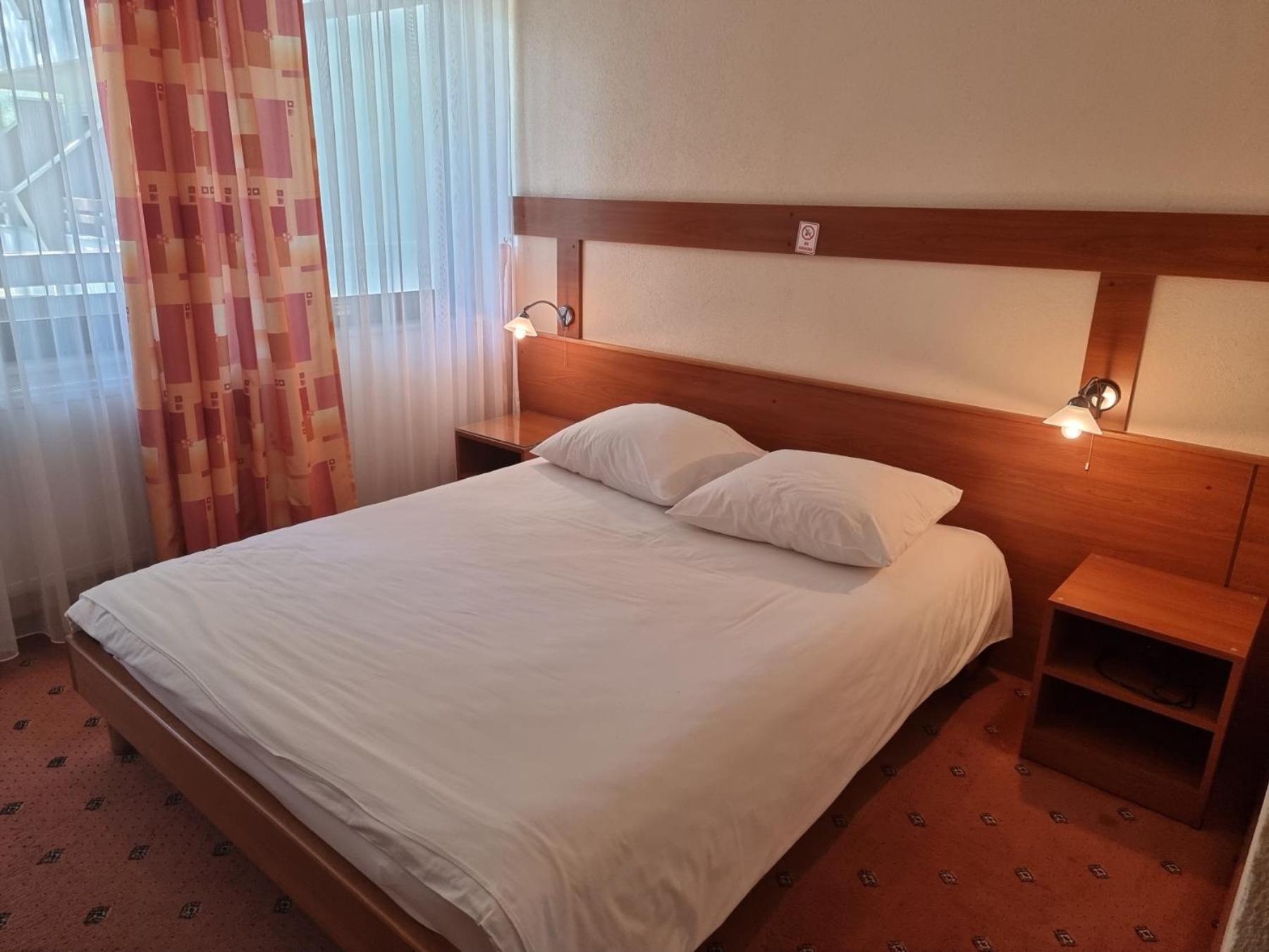 Hotel Ada Bihac Bagian luar foto