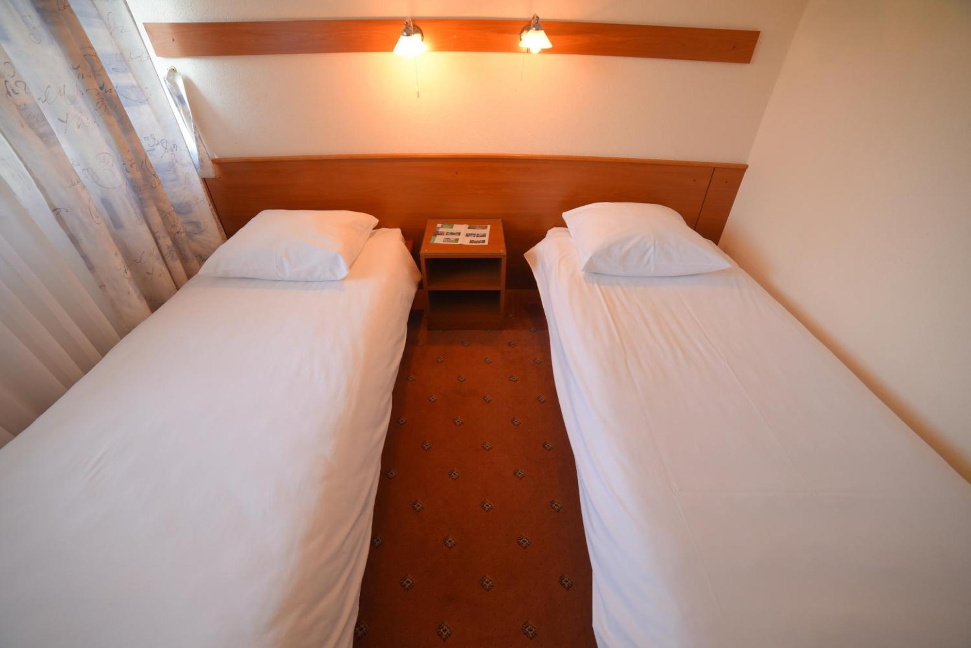 Hotel Ada Bihac Bagian luar foto