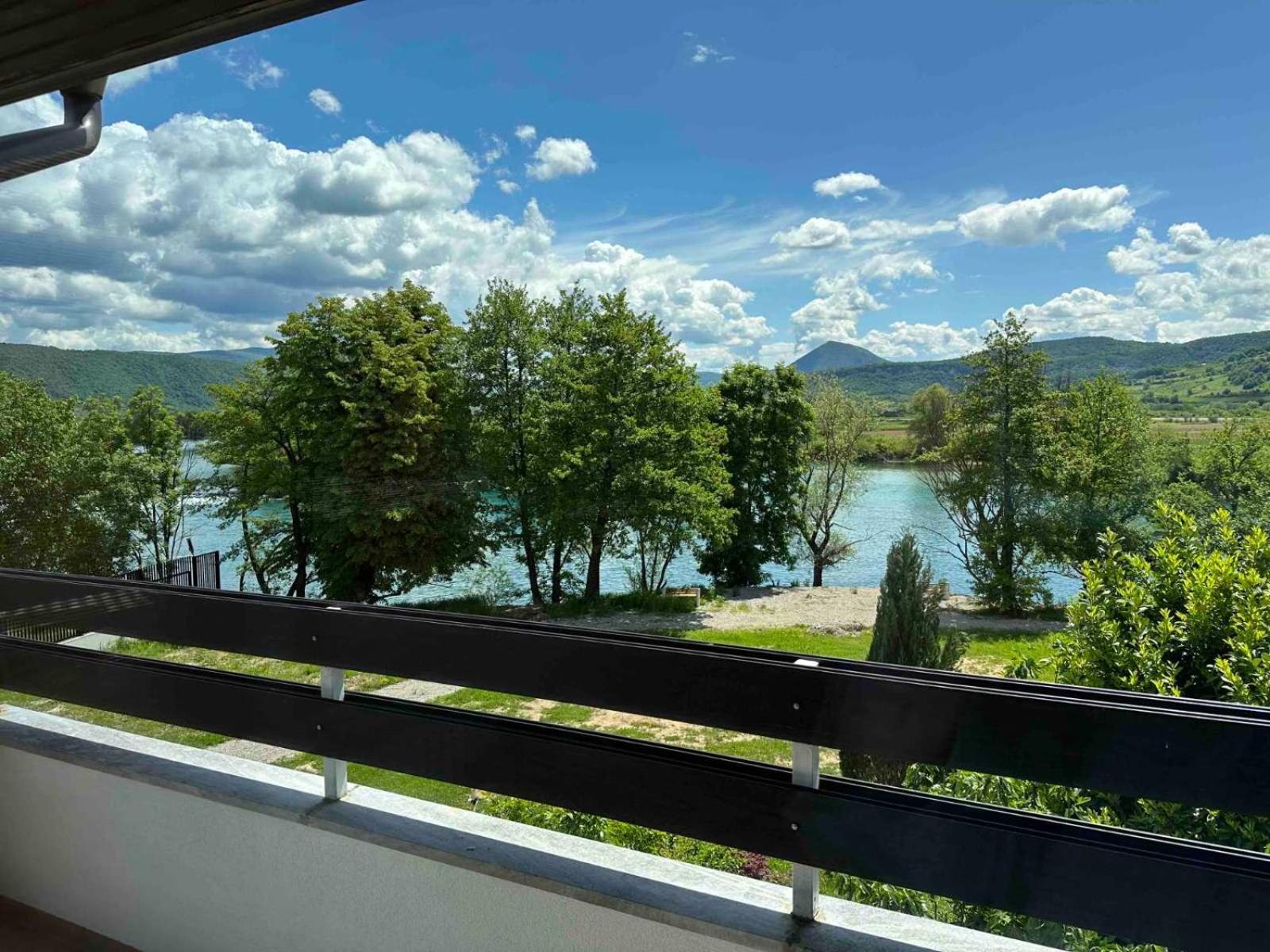 Hotel Ada Bihac Bagian luar foto