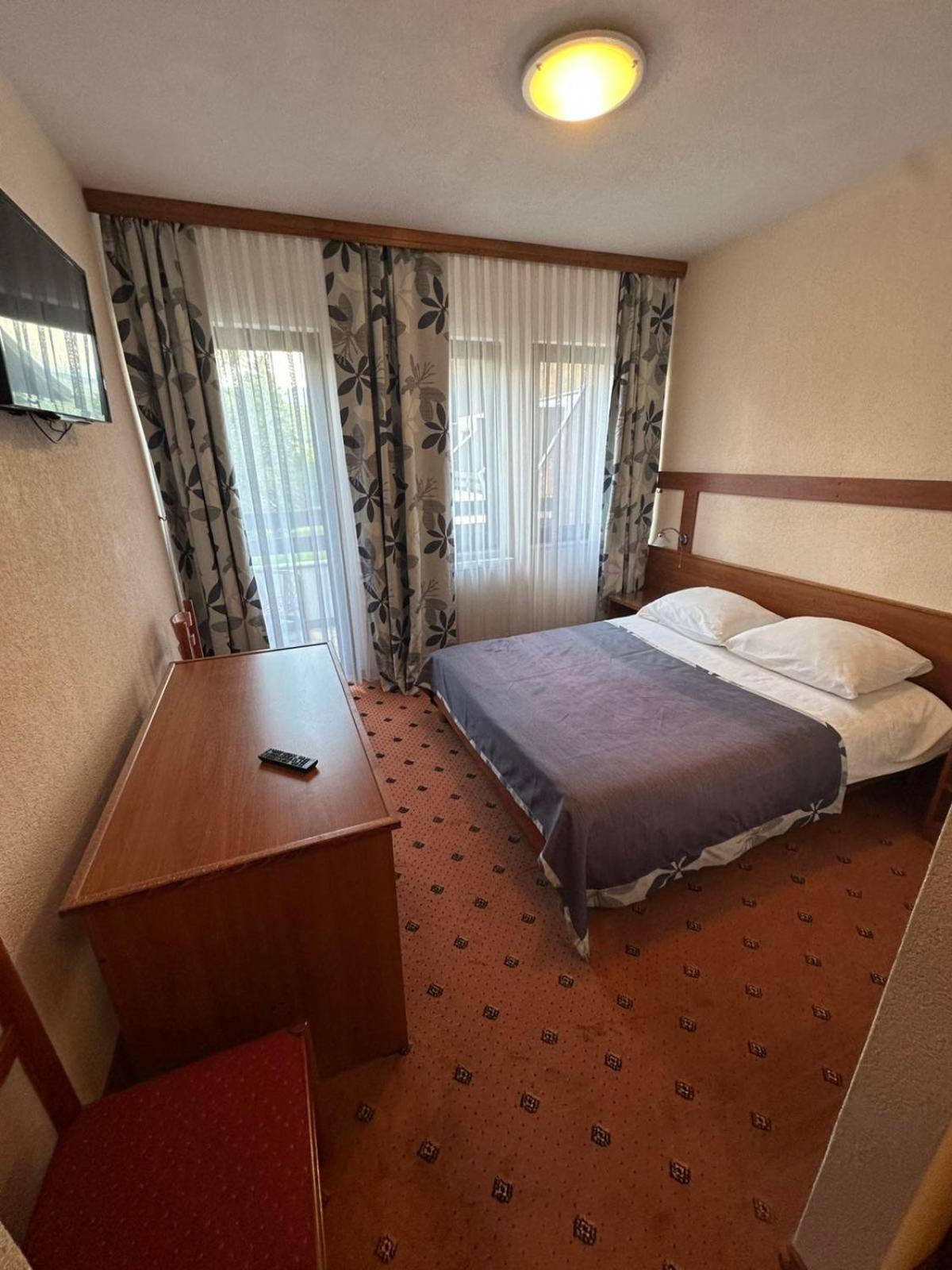 Hotel Ada Bihac Bagian luar foto