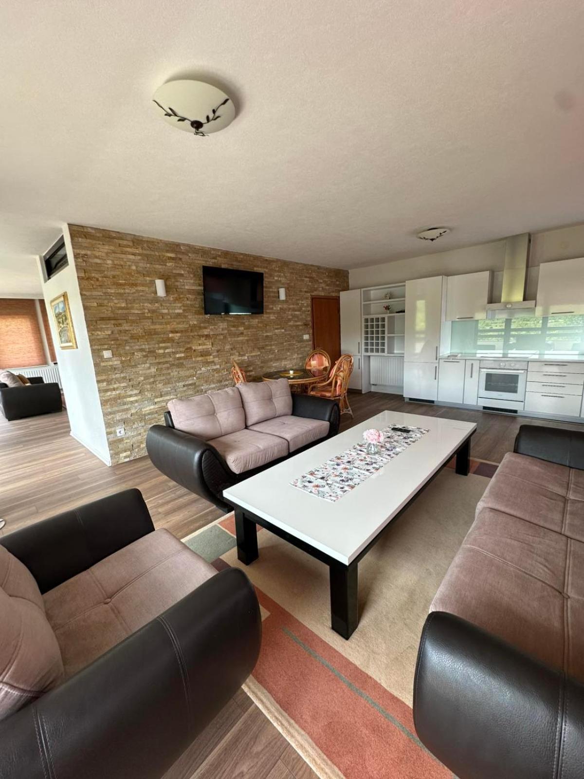 Hotel Ada Bihac Bagian luar foto